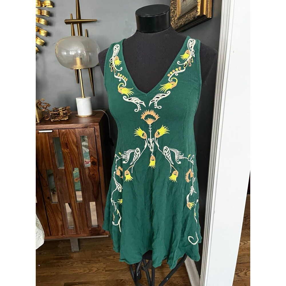 Free People Green embroidered Cutouts Short Dress Tunic Long shirt sz S